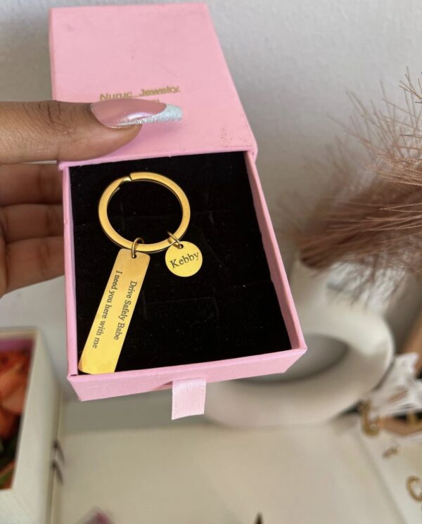 Gold keyholder - Image 2