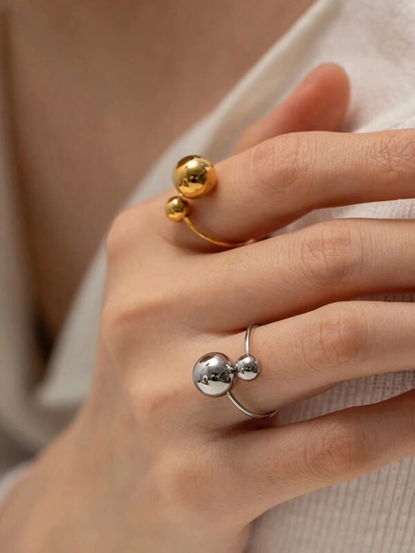 MIA RING